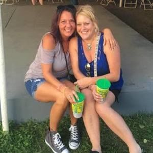 Meet your Posher, Caroline